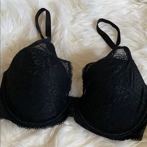 B.tempt’d Black lace plunge bra 32DDD